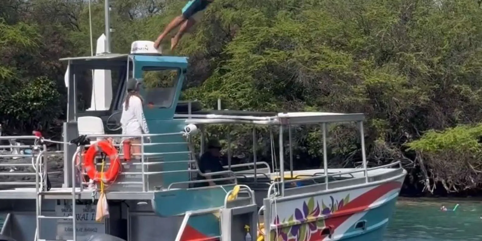 Kona Coast Boat Tours tour photograph 5